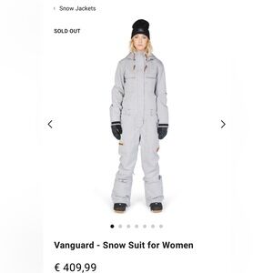 DC WOMENS SNOWSUIT - LG WOMEN
It has a lot of features as well as stock photo.